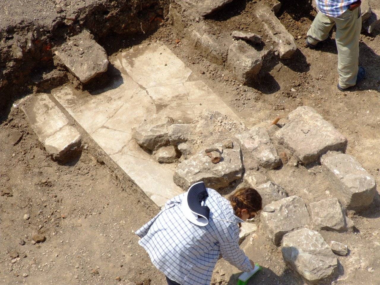 bathonea (1)