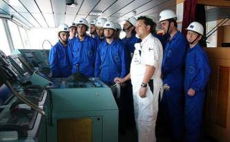 LEVENT AKSON “DENİZCİLİK KORONA KAYASINA ÇARPTI”