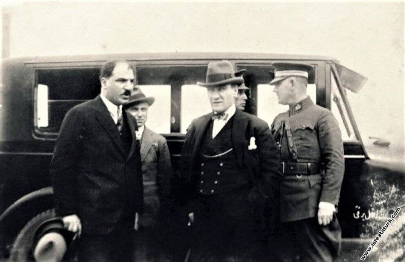1510596709_ataturk