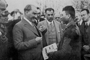 ATATÜRK VE TARİHTE BUGÜN 25 MAYIS
