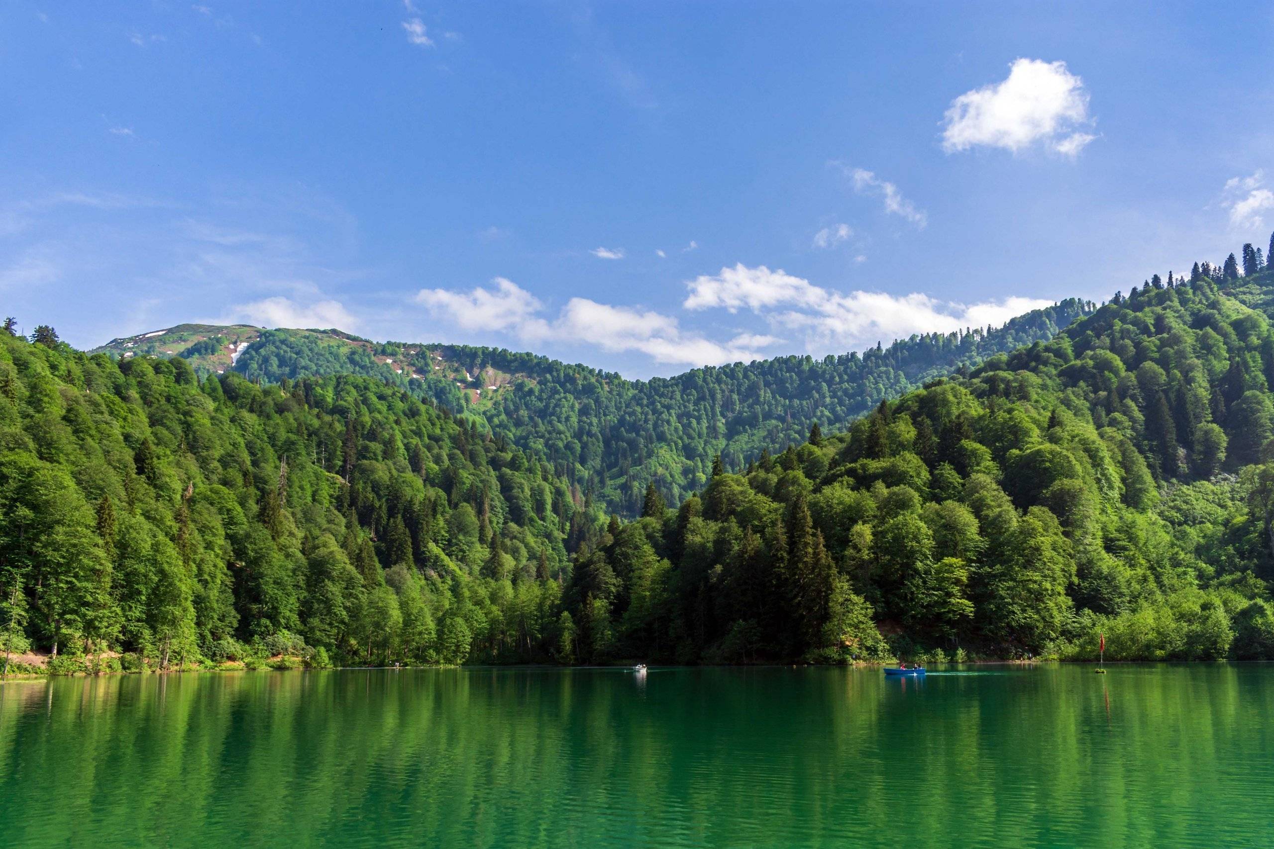 Artvin,,Borcka/turkey-,June,05,,2019:,Unidentified,People,Rowing,In,A