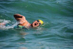 Manş’ı geçemedi ama kız çocuklarının sesini duyurdu