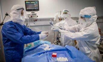 Koronavirüs Geçirenlerin Genetik Şifresi Çözüldü