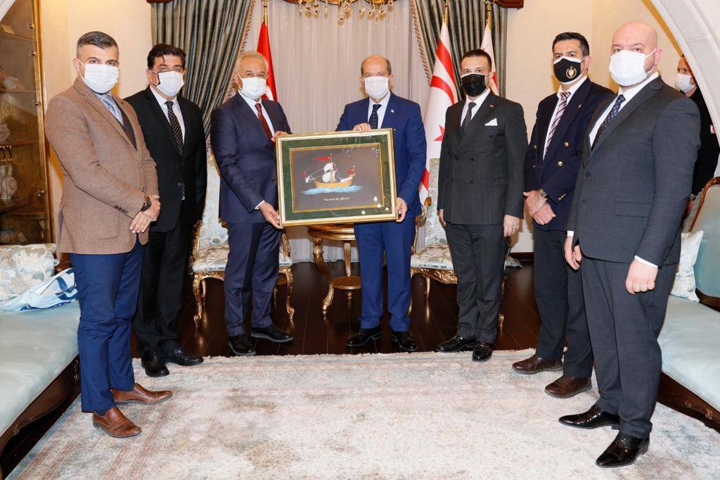 KKTC CUMHURBAŞKANI SOYDAŞLARINI AĞIRLADI