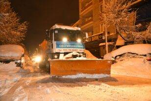 İBB: “KAR KALINLIĞI 80 SANTİMETREYİ BULAN BÖLGELERİMİZ VAR”