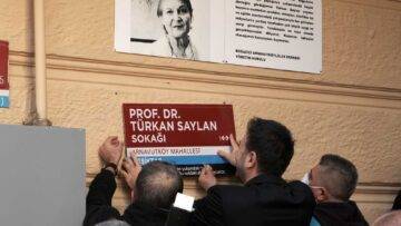 Kabataşlı Annesi Cumhuriyet Kadını Türkan Saylan Sokağında Yaşayacak