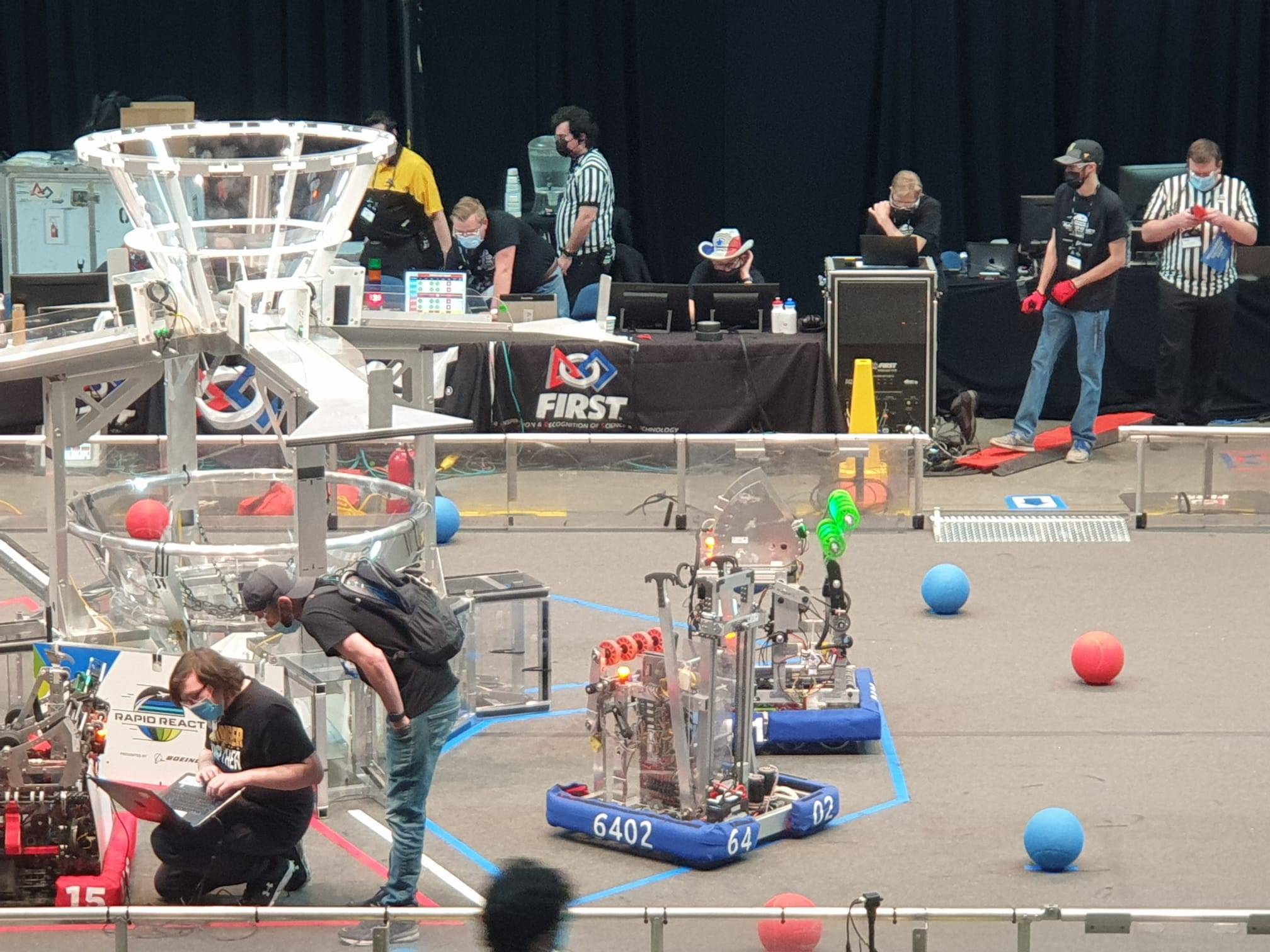 robot aziz (10)