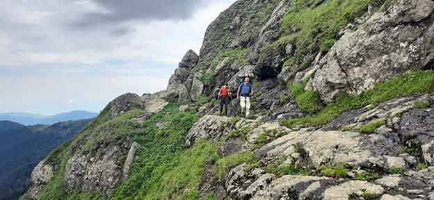 MAVİ-YEŞİL CENNET KARADENİZ’İ YÜRÜYEREK GEÇTİ