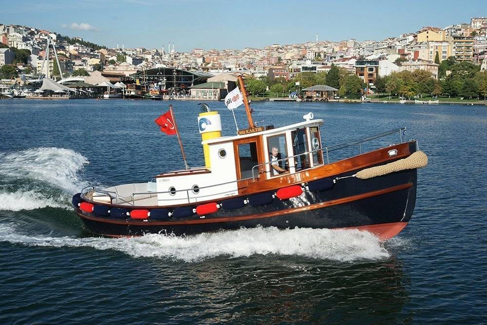 KLASİK TEKNELERDEN MAVİ NOSTALJİ YOLCULUĞU