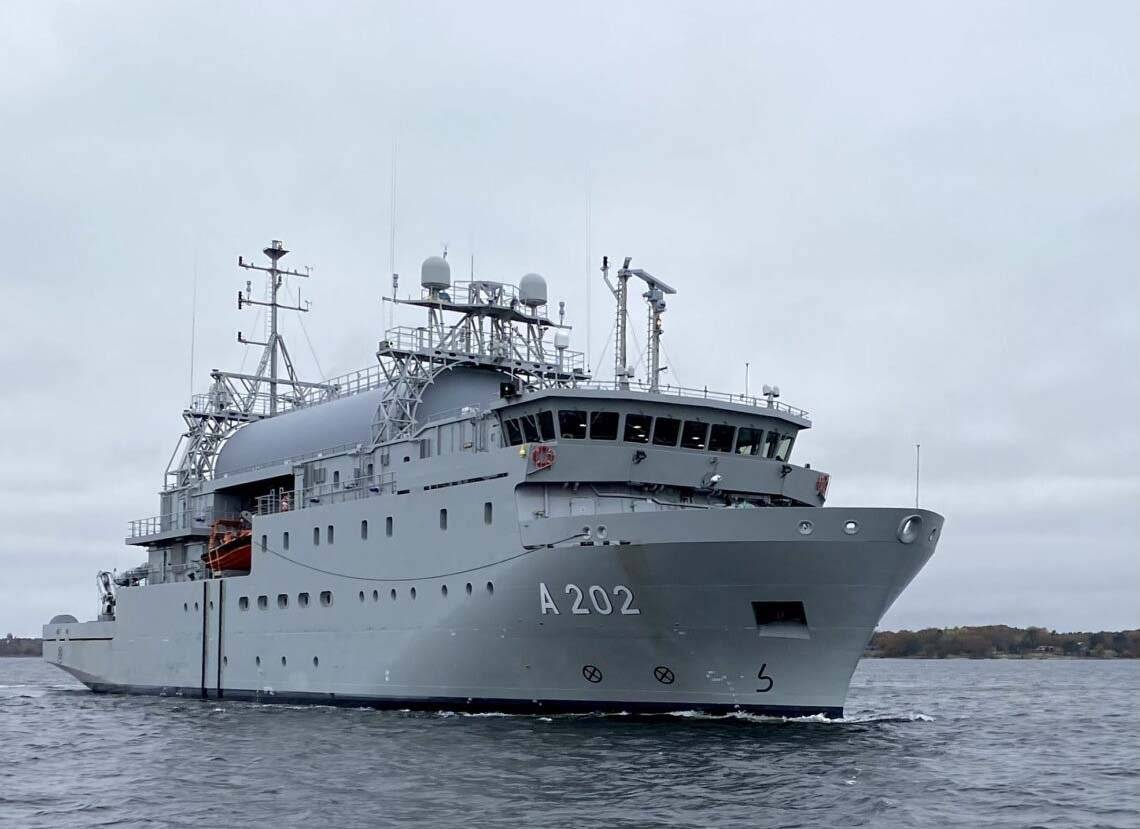 HMS artemis 11