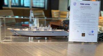 TCG ANADOLU EN BÜYÜK TÜRK SAVAŞ GEMİSİ OLARAK TARİHE GEÇTİ