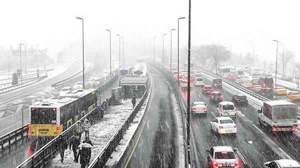 resized_544ba-d81c94b7t25_karistanbuldacileyedon208