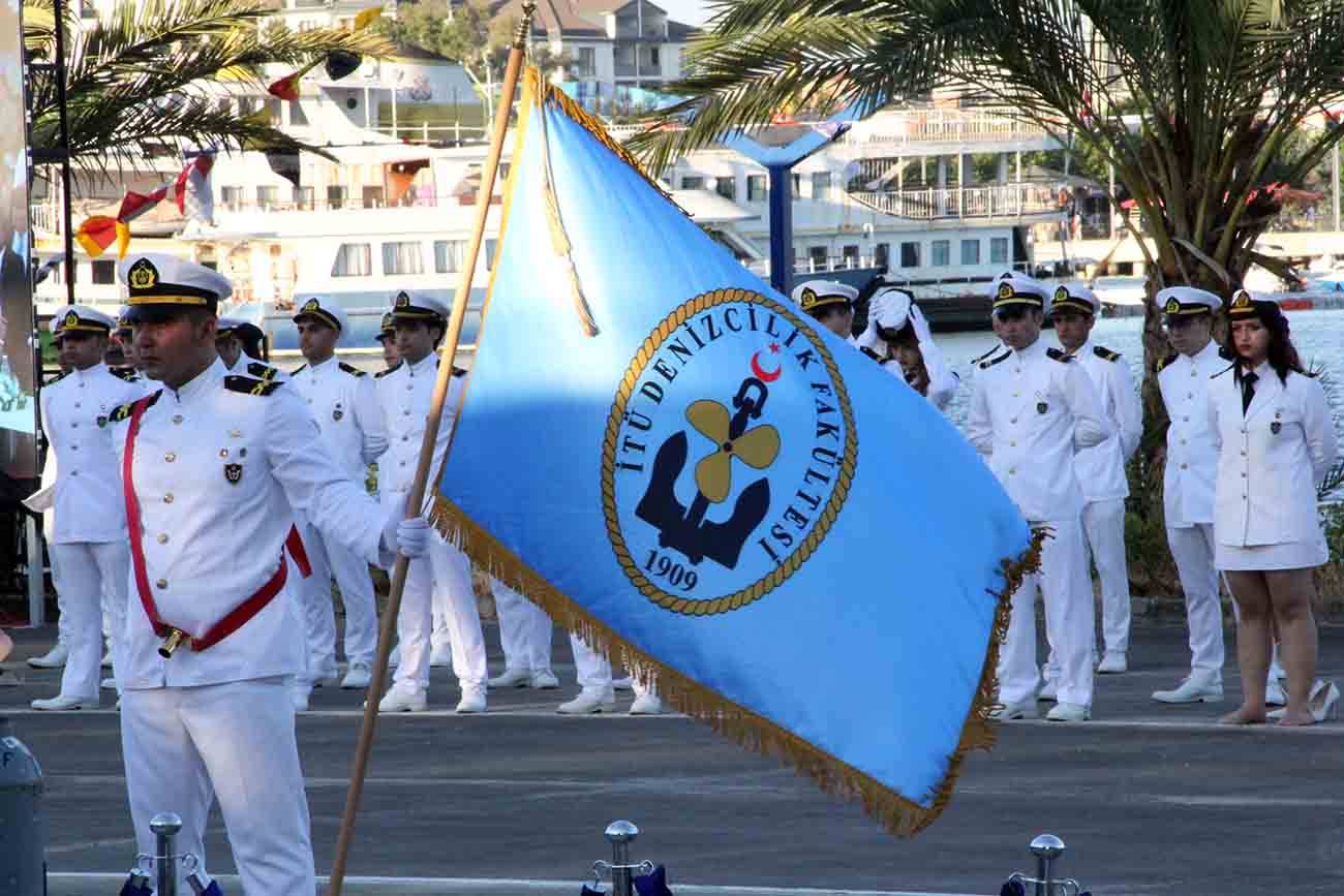 İTÜ DENİZCİLİK FAKÜLTESİ TÖRENİNDE HAMİT NACİ’NİN RUHU HUZUR BULDU