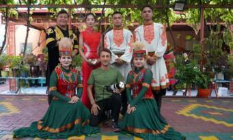 NAR- UYGUR’UN KALBİNE YOLCULUK