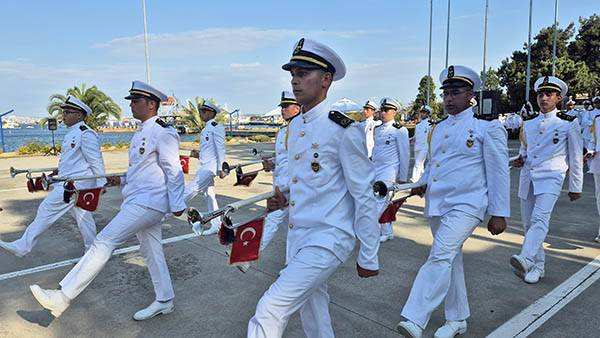 DENİZCİLİKTE DİPLOMA SAYGINLIK GETİRİR! KÖTÜ REKLAMLARA TEPKİ