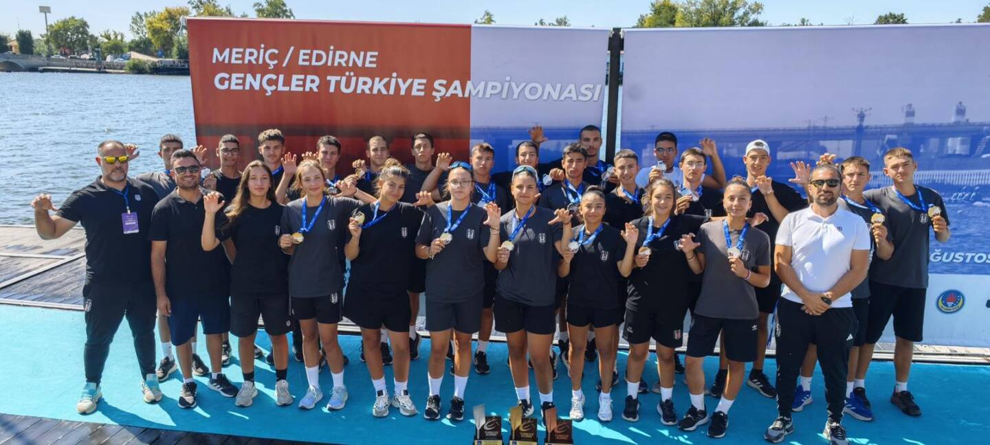 YİNE… YENİ… YENİDEN… BEŞİKTAŞ KÜREK TAKIMI