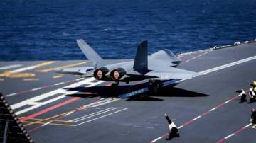 DÜNYADA BİR İLK… ÇİN, ELEKTROMANYETİK MANCINIKLA HAYALET UÇAK FIRLATTI!