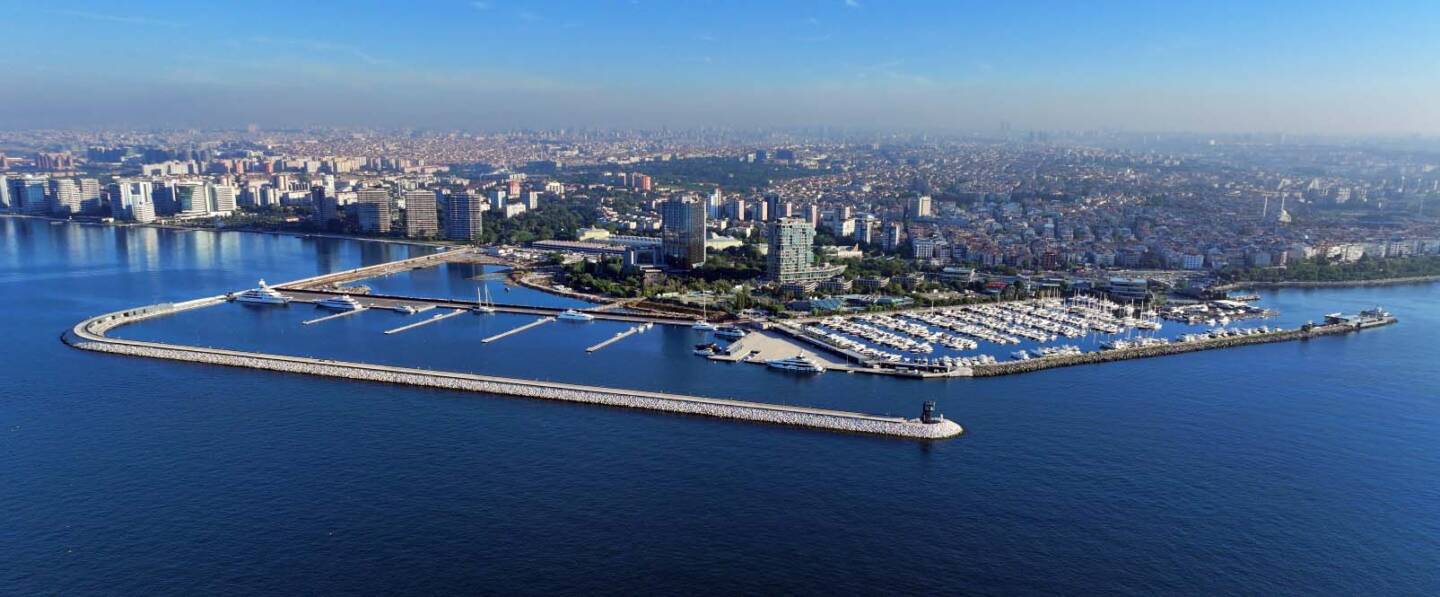 TEKNE GEÇİT TÖRENİ ATAKÖY MARİNA’DA