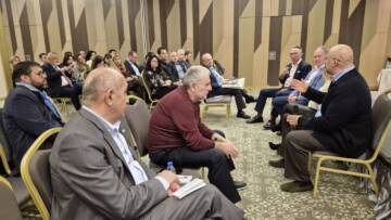 TÜRK ARMATÖRLERE UZAKDOĞU TERSANELERİ ANLATILDI