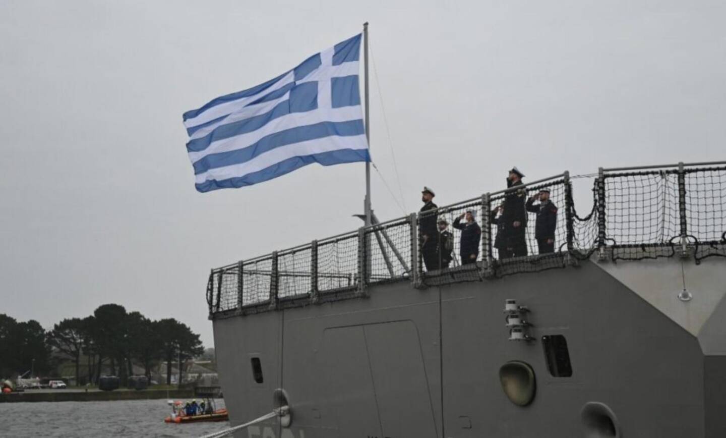 YUNANİSTAN’IN İLK BELHARRA SINIFI FIRKATEYNİ HİZMETE GİRDİ: F-601 KİMON