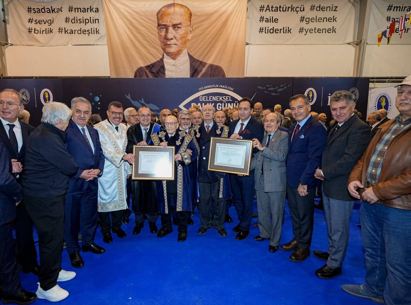 İTÜ DENİZCİLİK FAKÜLTESİ’NDE 2 BEYBABAYA FAHRİ DOKTORA GURURU