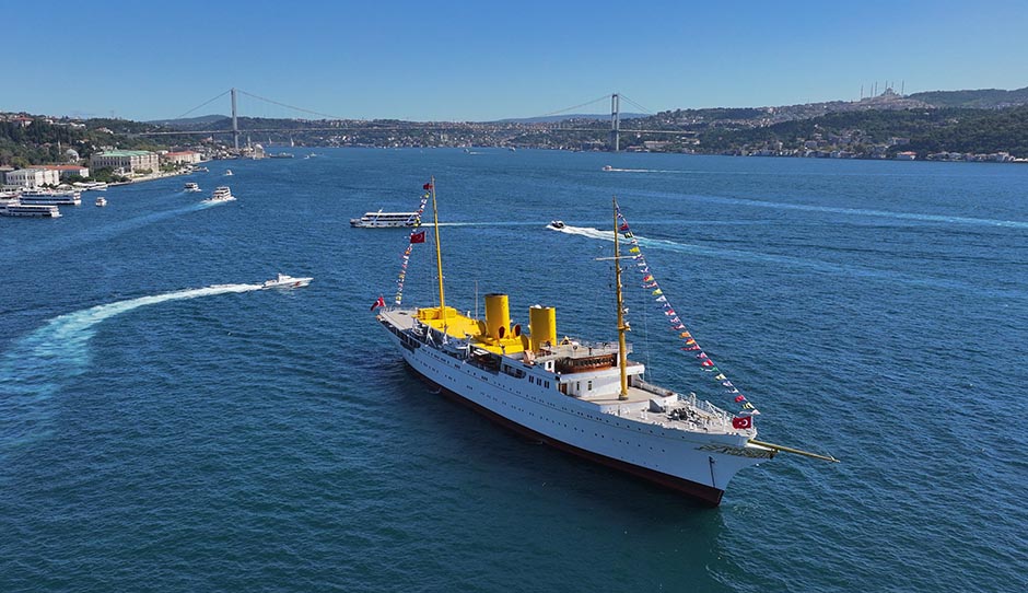 savarona 33